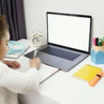 Peut-on s’improviser soi-même créateur de site web ?